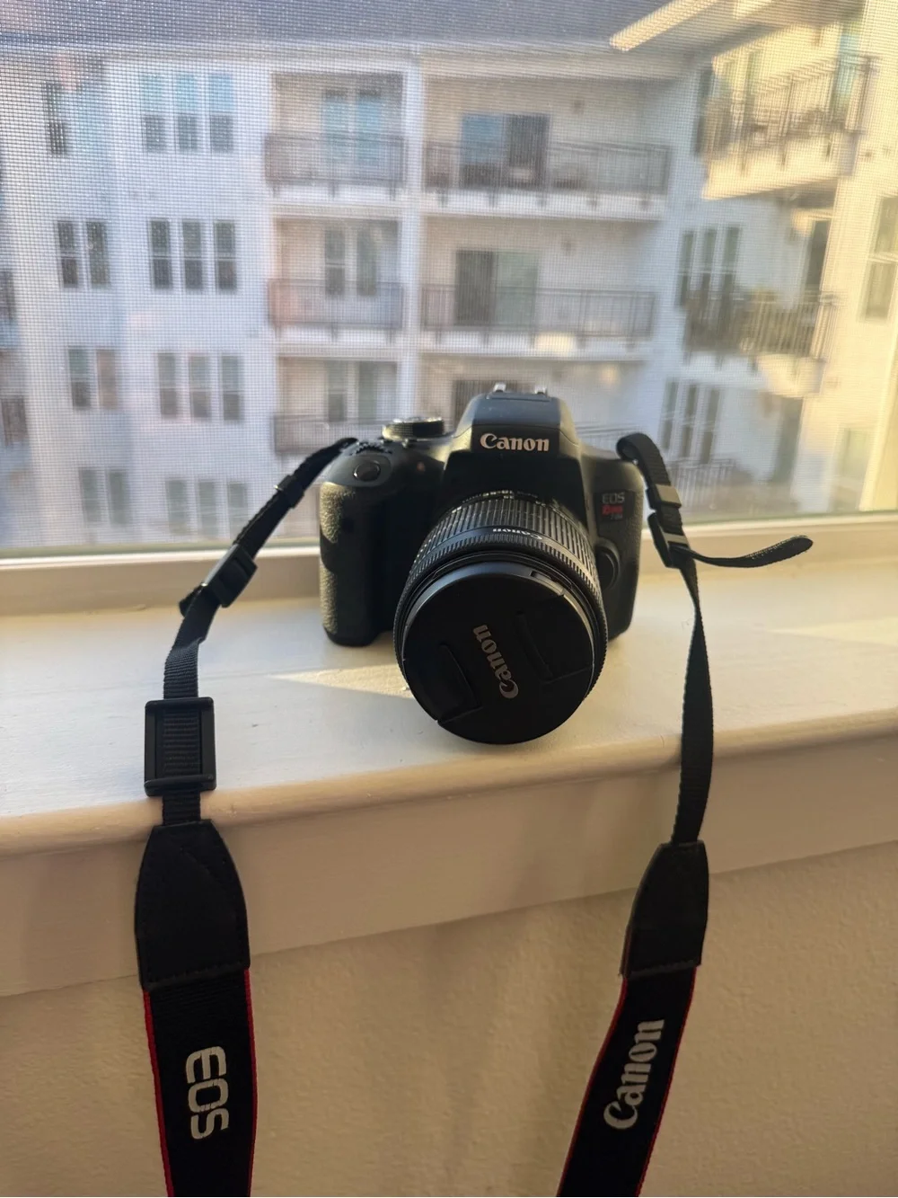 Canon EOS Rebel T6i DSLR Camera + Complete Starter Kit
